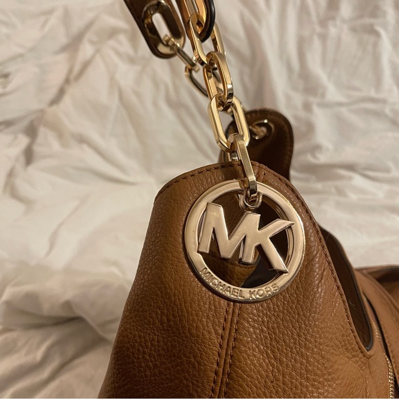 MICHAEL KORS Fulton Brown Leather Chain Large Three Compartments Shoulder Bag - Picture 8 of 15